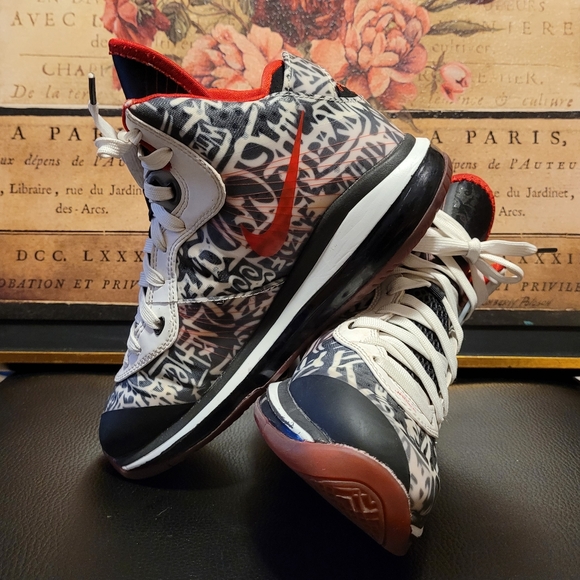 Nike LeBron VIII 8 ‘Graffiti\'